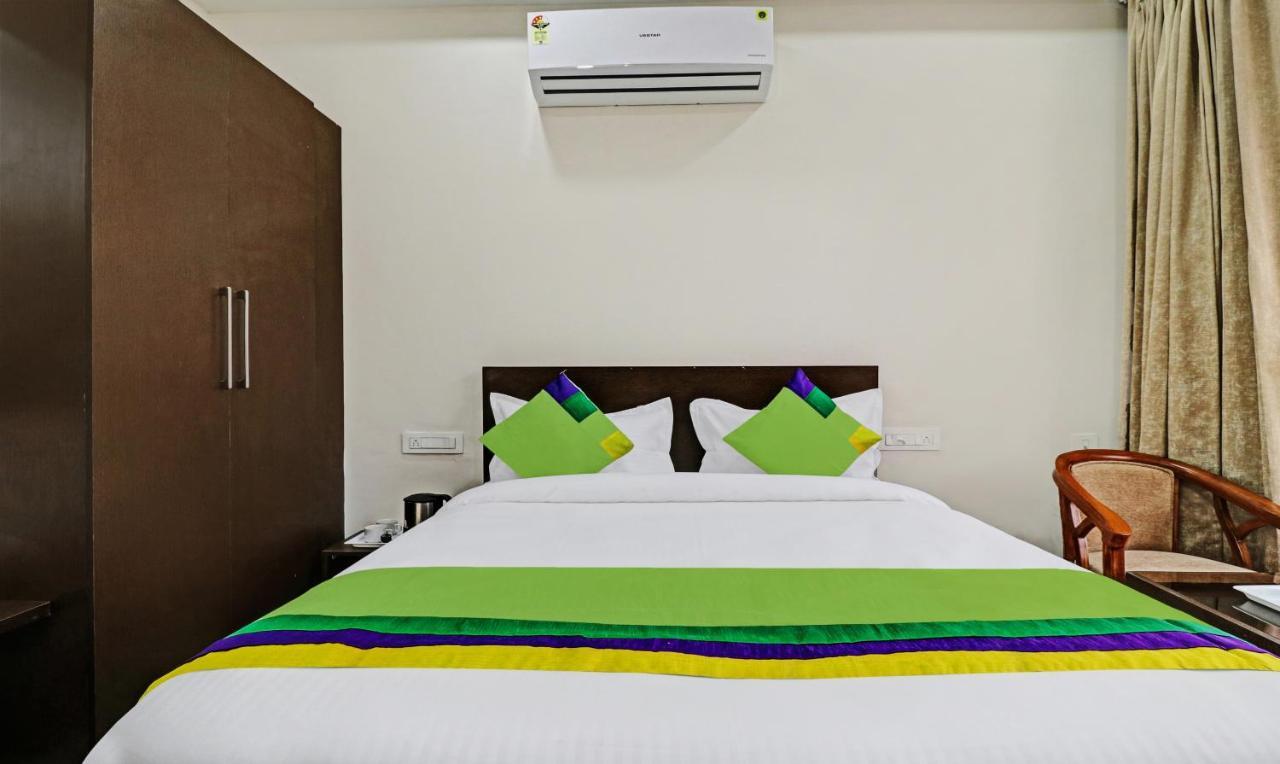 Hotel Treebo Kamron Regency Sector 80 Mohali Exterior foto