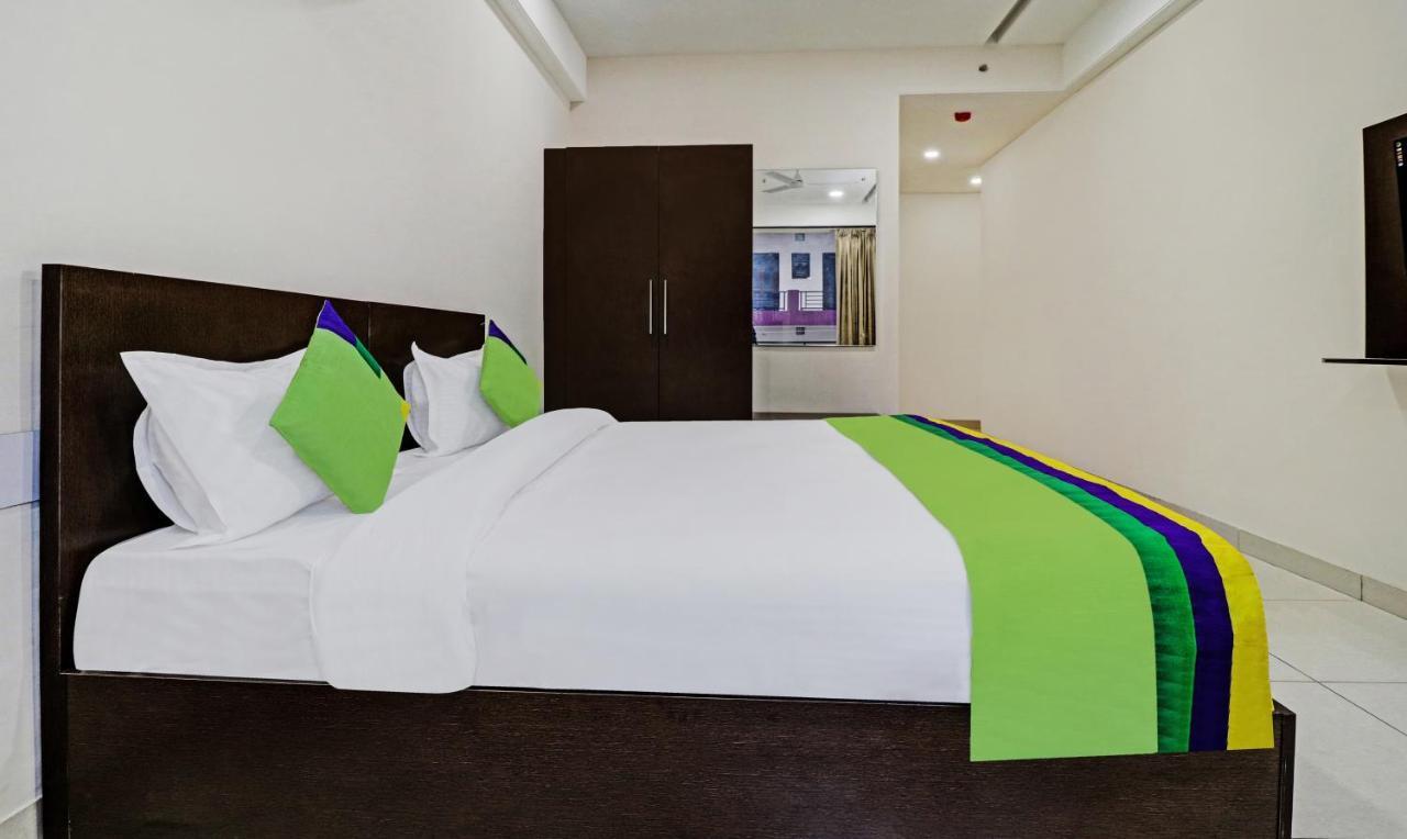 Hotel Treebo Kamron Regency Sector 80 Mohali Exterior foto